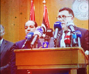 Libya: Tripoli authority on the brink as its leader faces uncertain future ($)F