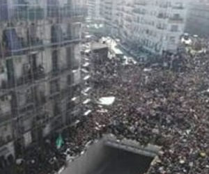 Algeria: Anti-regime protests intensify, as hundreds of thousands of people return to the street to oppose status quoF
