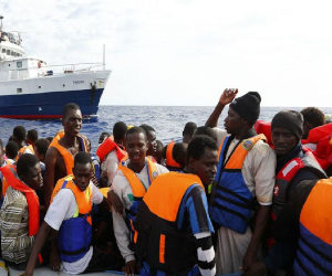Libya: Migrants in distress rescued off Libyan coastF