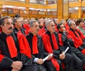 Algeria judges confirm allegiance to military regime in exchange for a 20% salary increase