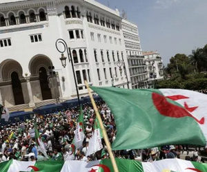 Algeria: Hirak anti-regime movement continues for 45th week