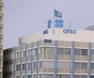 OPEC cartel set to extend production cuts, but outlook is grim