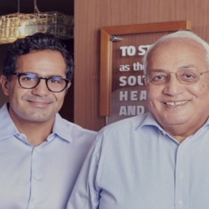 Egyptian regime releases businessmen Safwan and Seif El-Dine Thabet after 2 years in pretrial detention